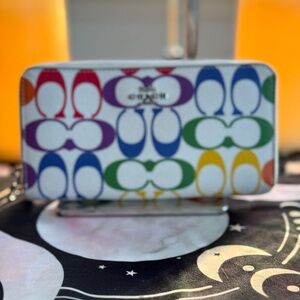Coach Continental Rainbow Signature Wallet